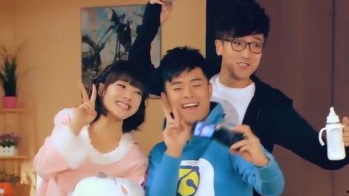 爱5官宣照片,甜蜜瞬间，浪漫升级